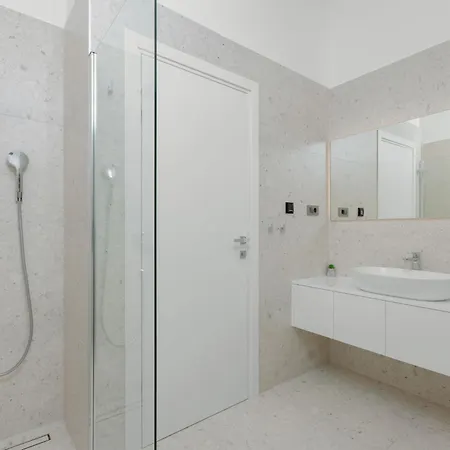 Divine By Interhome
